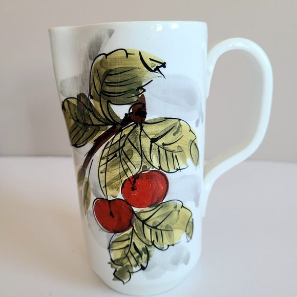 Hand made hand painted Italy pitcher with cherries design. - Picture 2 of 10